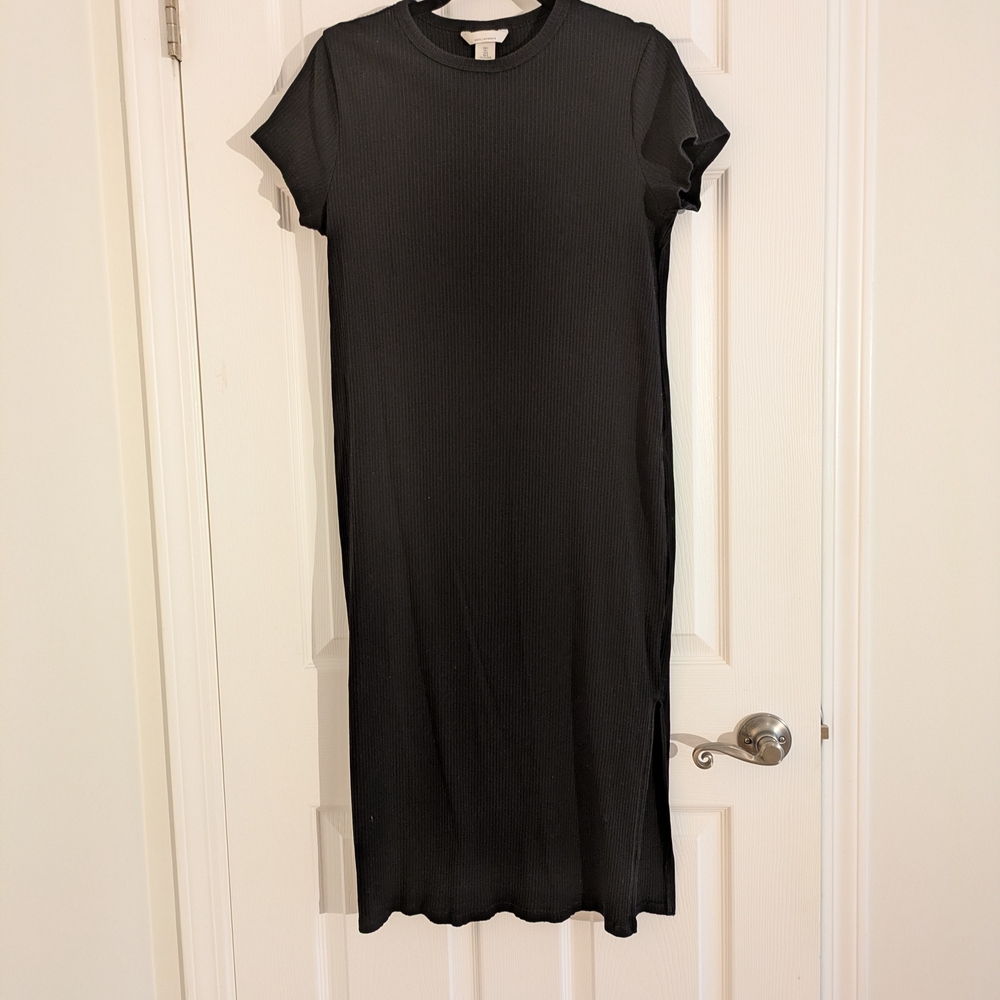 H&M Maternity Black Midi Dress